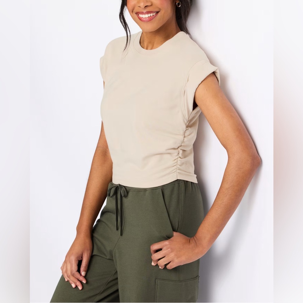 MPG SPORT
Serene Side Cord Short Sleeve Sweatshirt